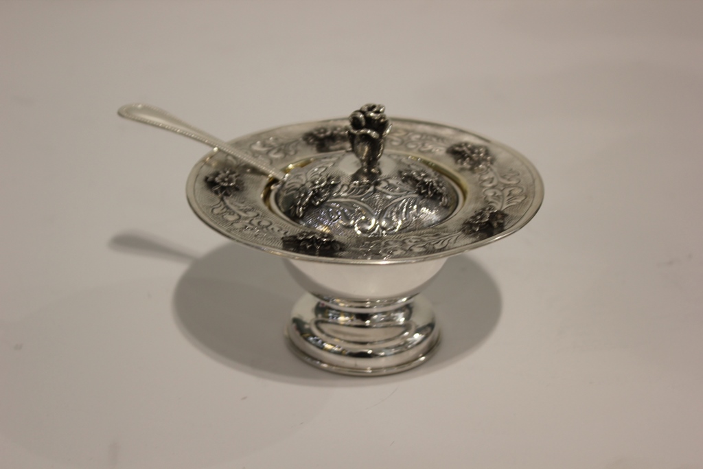 Plate small