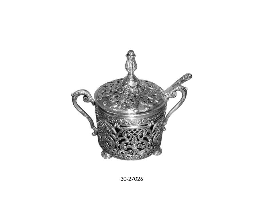lace basket w handles