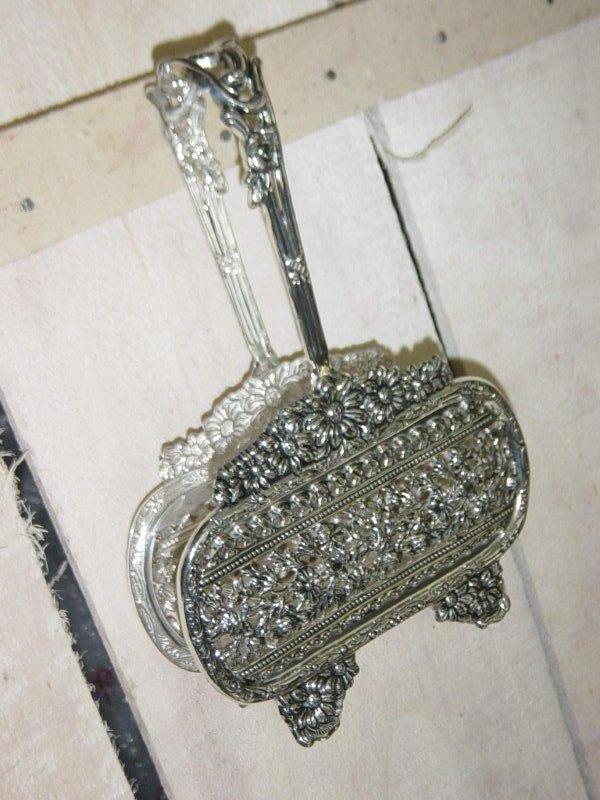 Flower Cut LG Handle